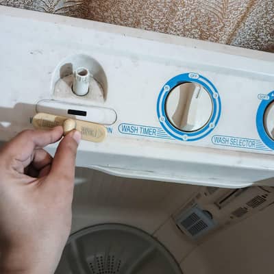 washing and dryer machine