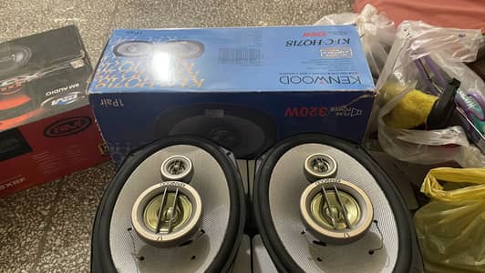 Kenwood speakers used only 4 month its brand new 10/10 condition