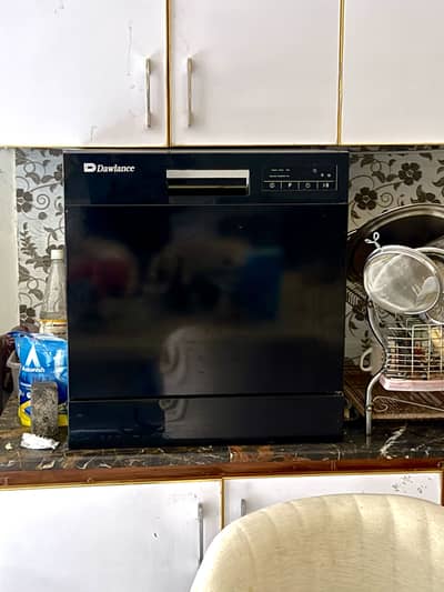 Dawlance Dishwasher – Excellent Condition
