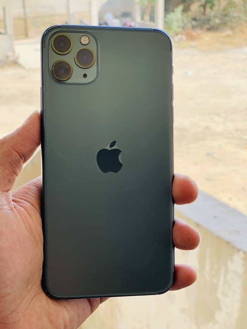Apple iPhone 11 Pro Max 0