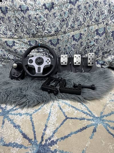 Two times used no box PXN V9 gaming steering wheel
