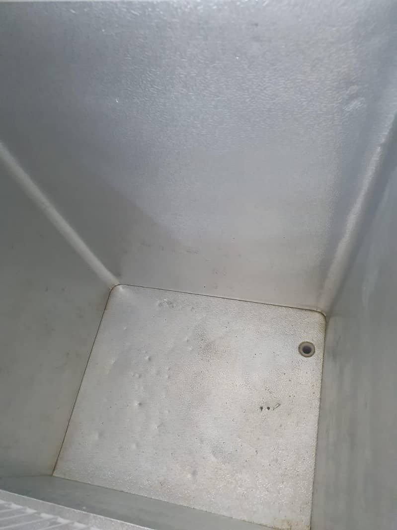 waves deep freezer 3