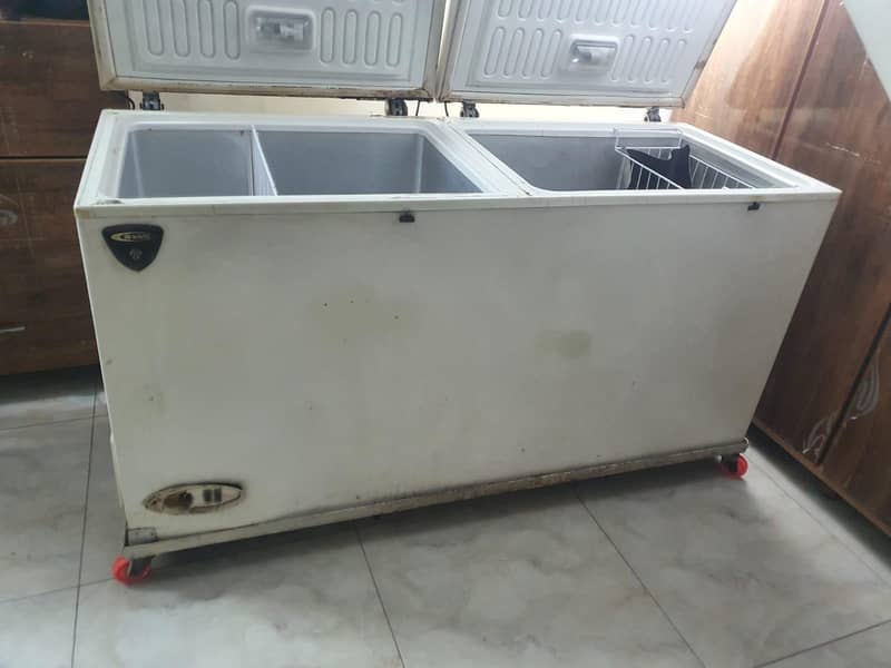 waves deep freezer 5