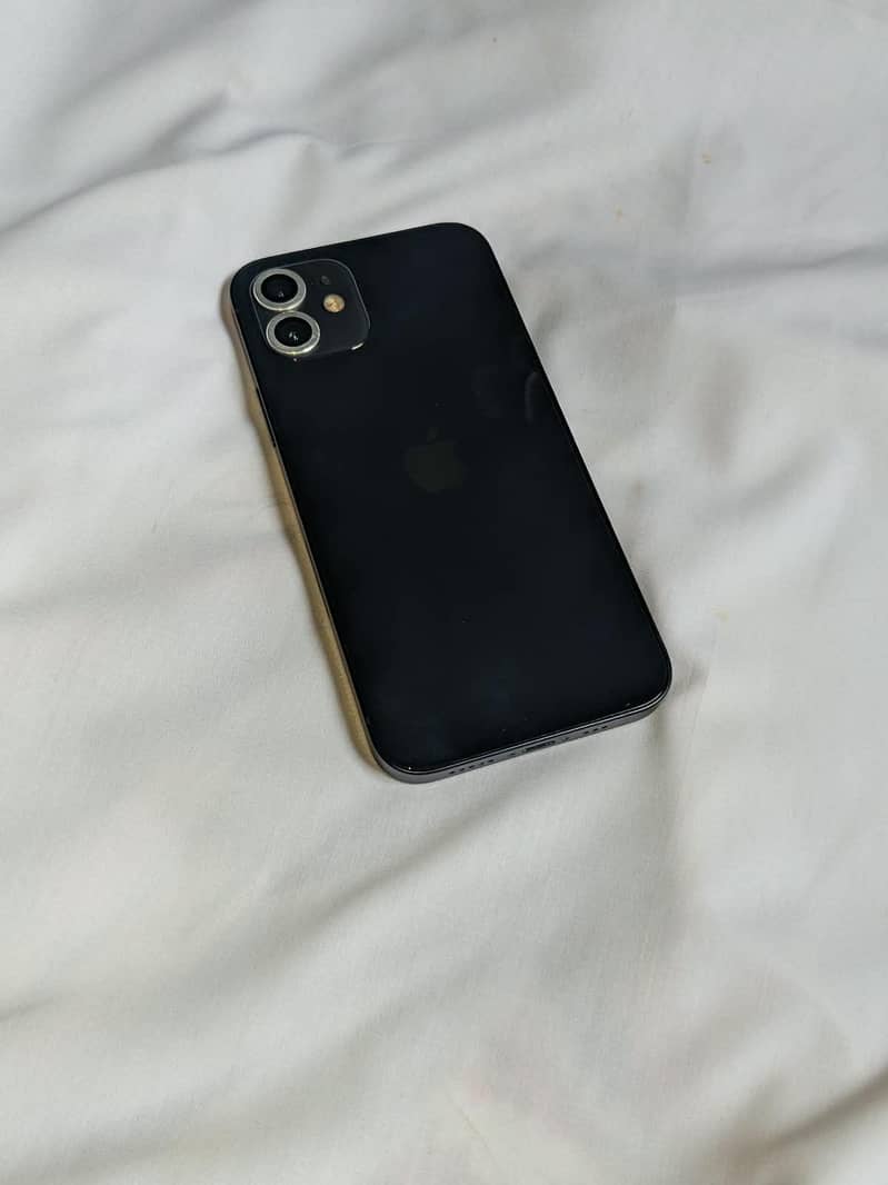 Apple iPhone 12 0