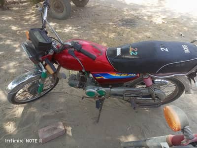 Bike in excellent condition, smooth engine, complete documents