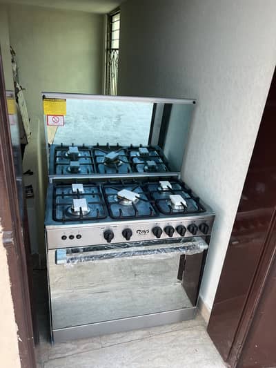 Rays Cooking Range with 5 burner