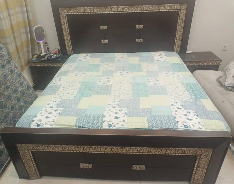 kings bed 1