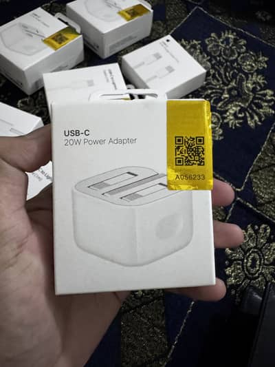 20W USB-C Power Adapter