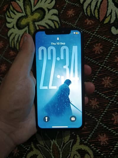 Apple iPhone 11 Pro(READ DESCRIPTION)