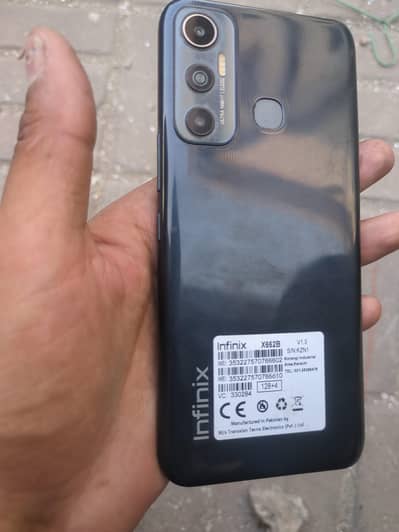 Infinix Hot 11