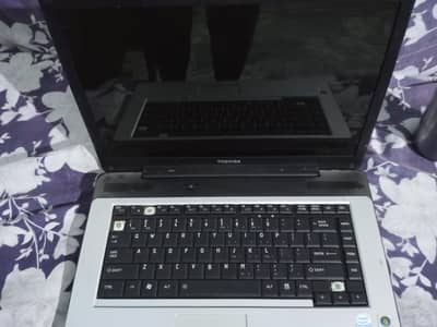 2 Laptops Bundle Sale ( Toshiba, Generic/Dell)