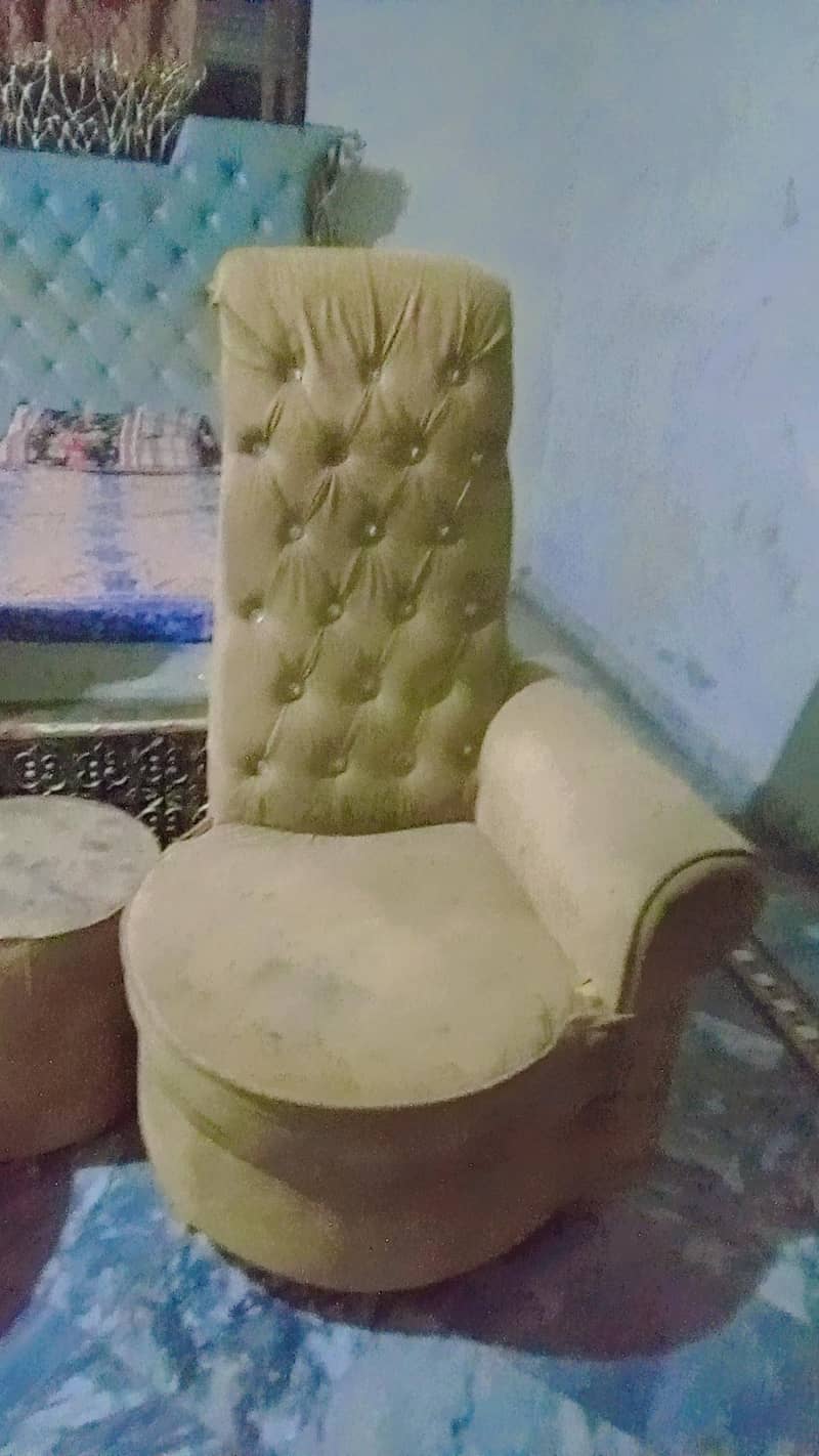in good condition 6