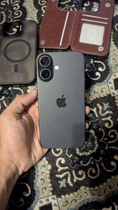 Apple iPhone 16 [jv]