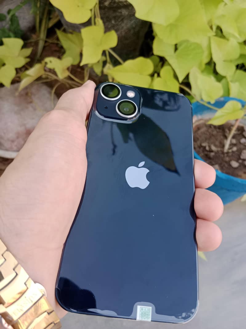 Apple iPhone 13 3