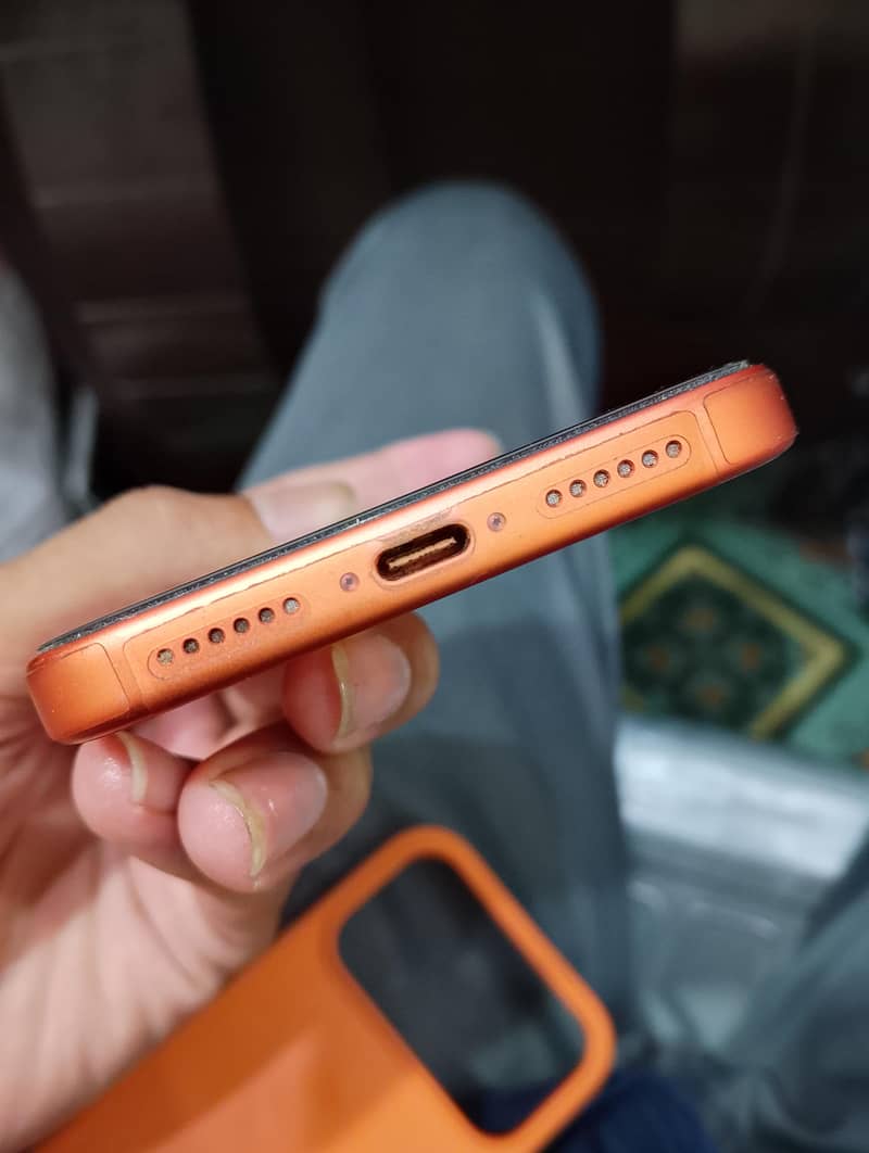 Apple iPhone 17 Pro Max 3