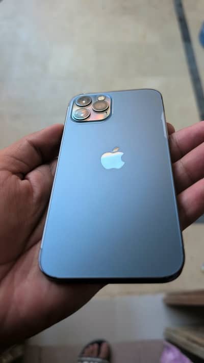 Apple iPhone 12 Pro