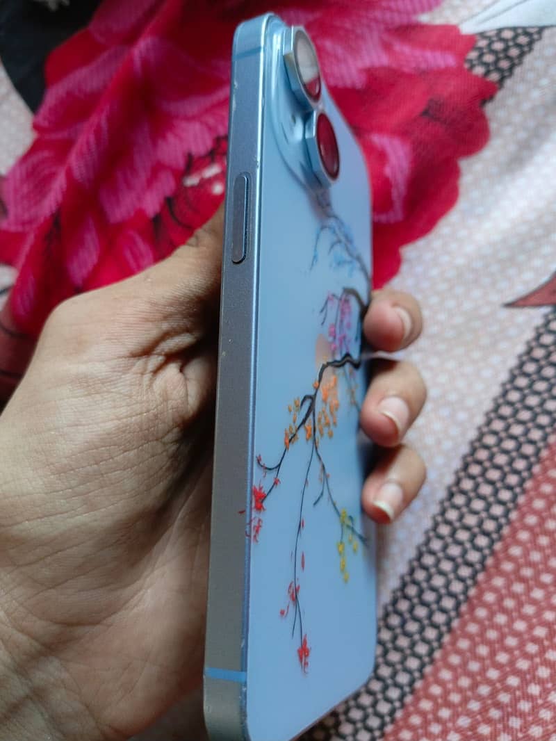 Apple iPhone 14 1