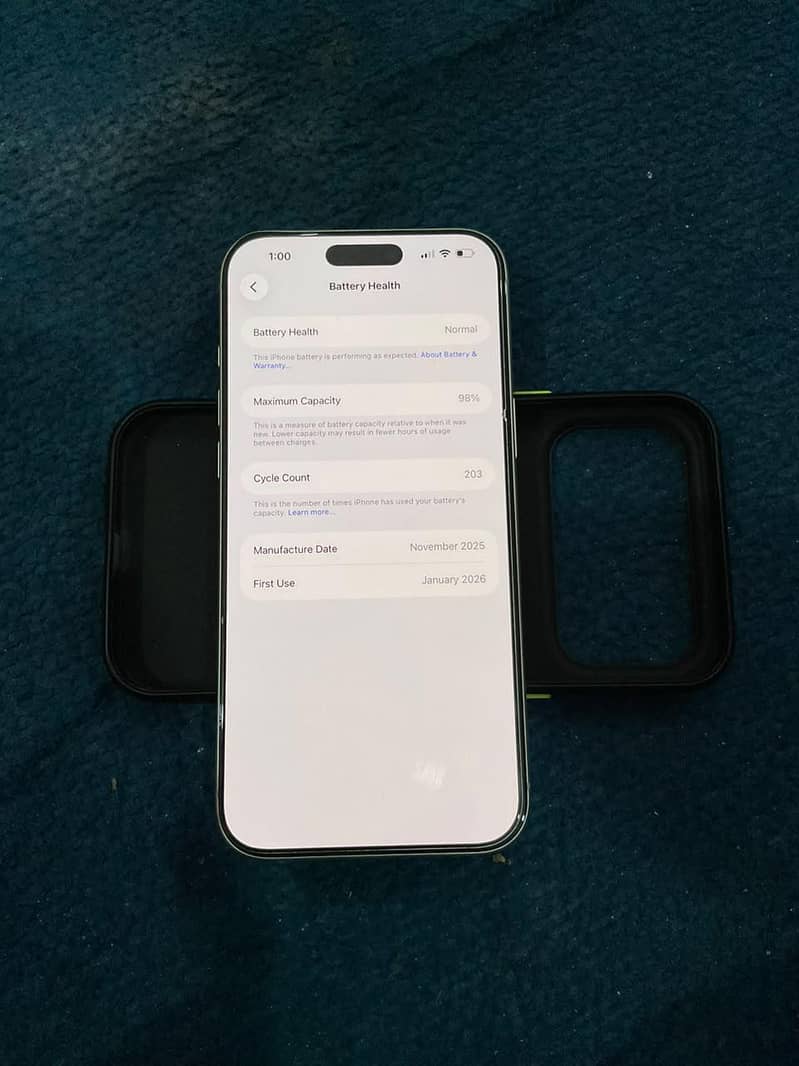 Apple iPhone 17 Pro Max 3