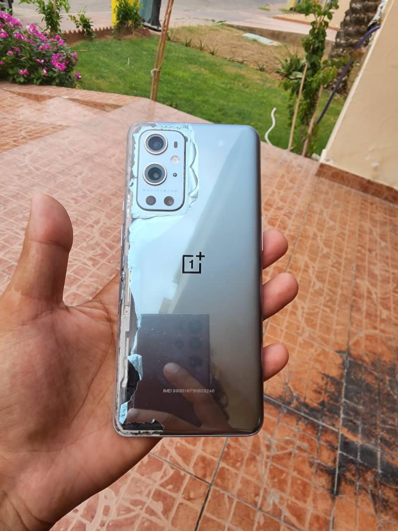 Oneplus 9 pro 1