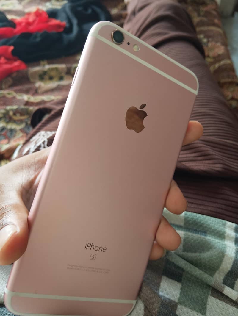 Apple iPhone 6S Plus 3