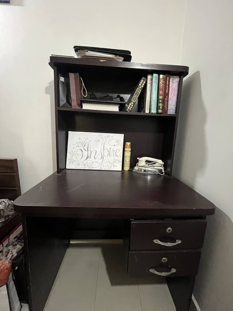 Study table 0