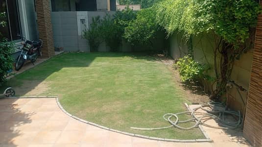 4 Kanal Approx For Sale INVESTOR RATE HOT LOCATION OF NEW MUSLIM TOWN