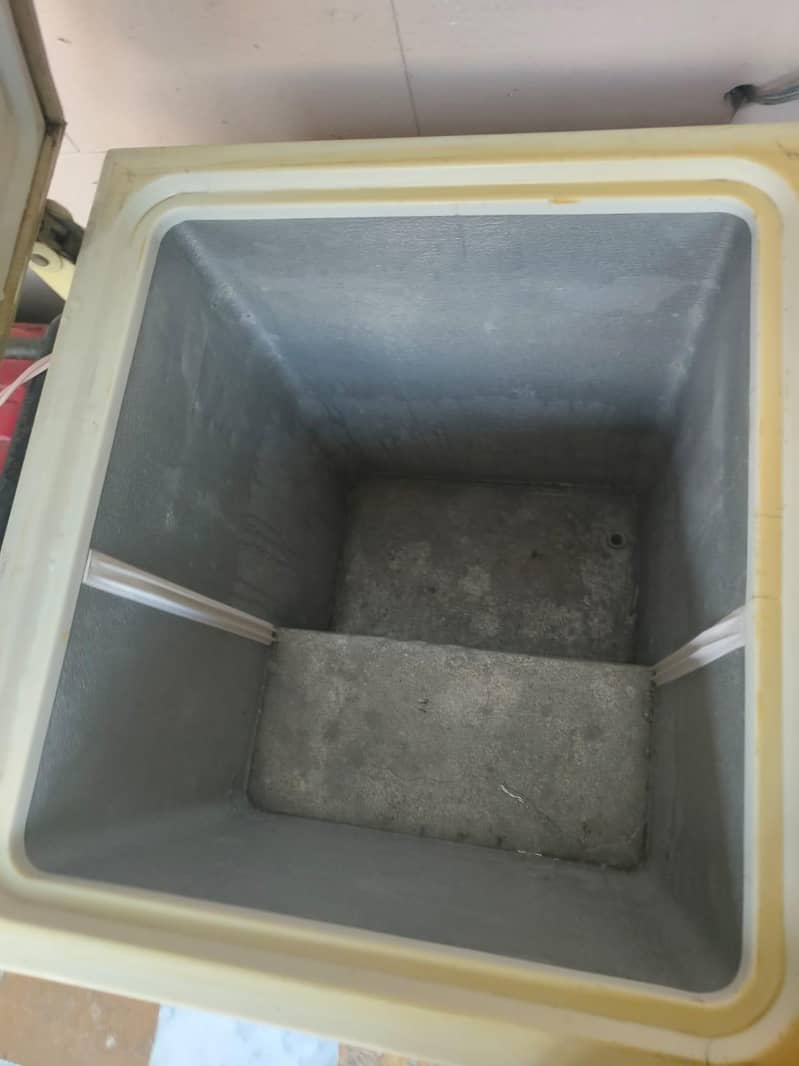 deep freezer 0