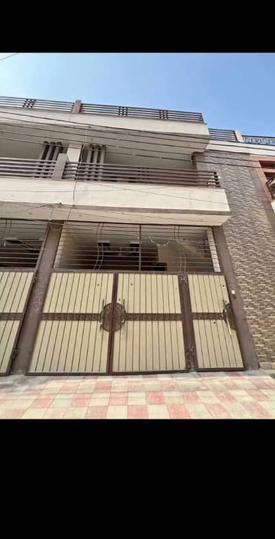 Farooq-e- Azam town near dewan wali puli 4.25 marly proper double story house for sale