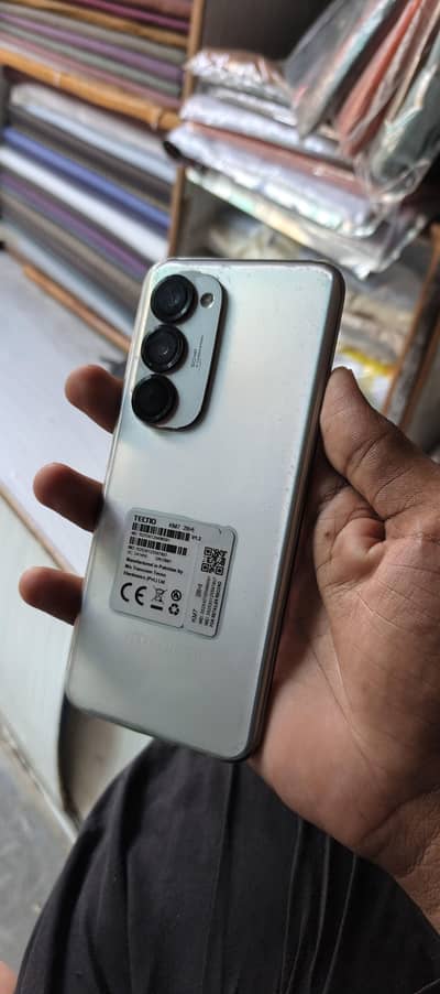 Tecno spark 40 pro plus
