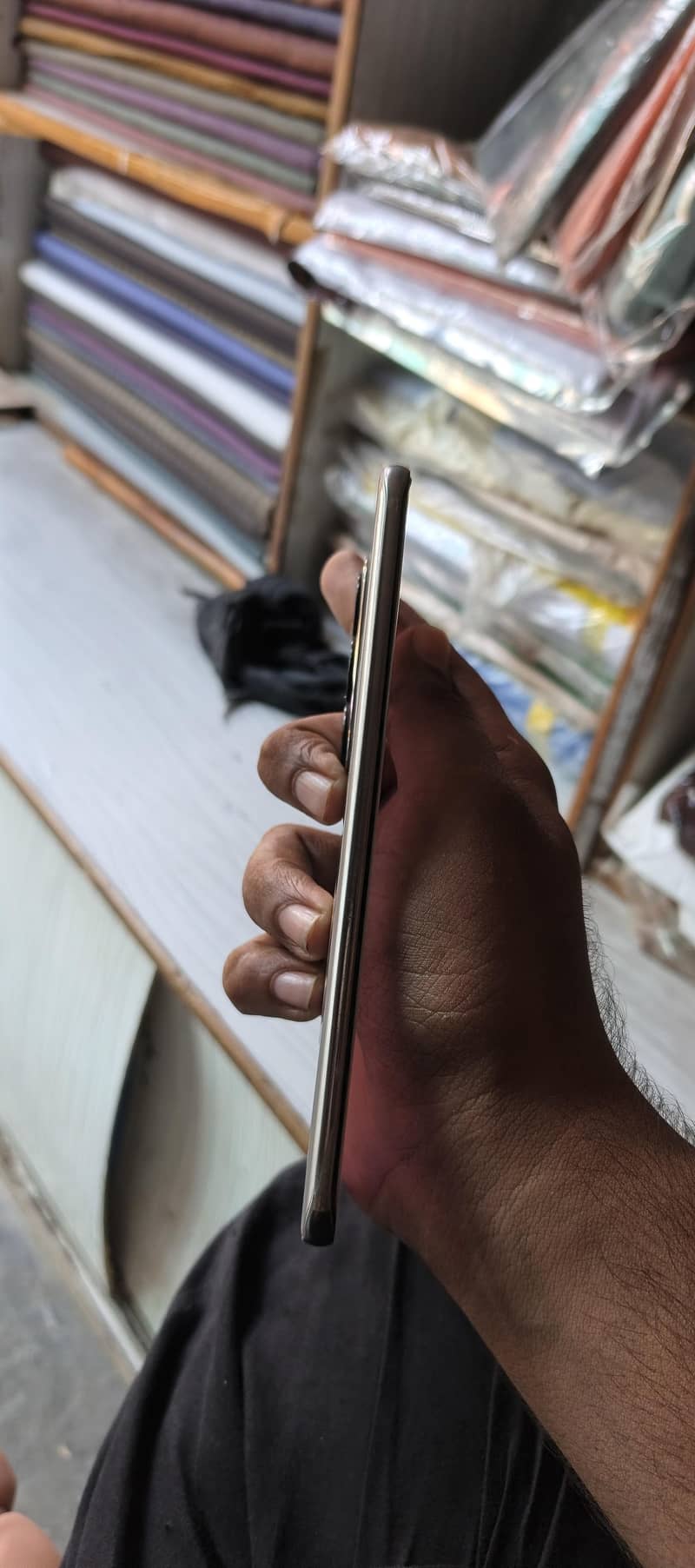 Tecno spark 40 pro plus 4