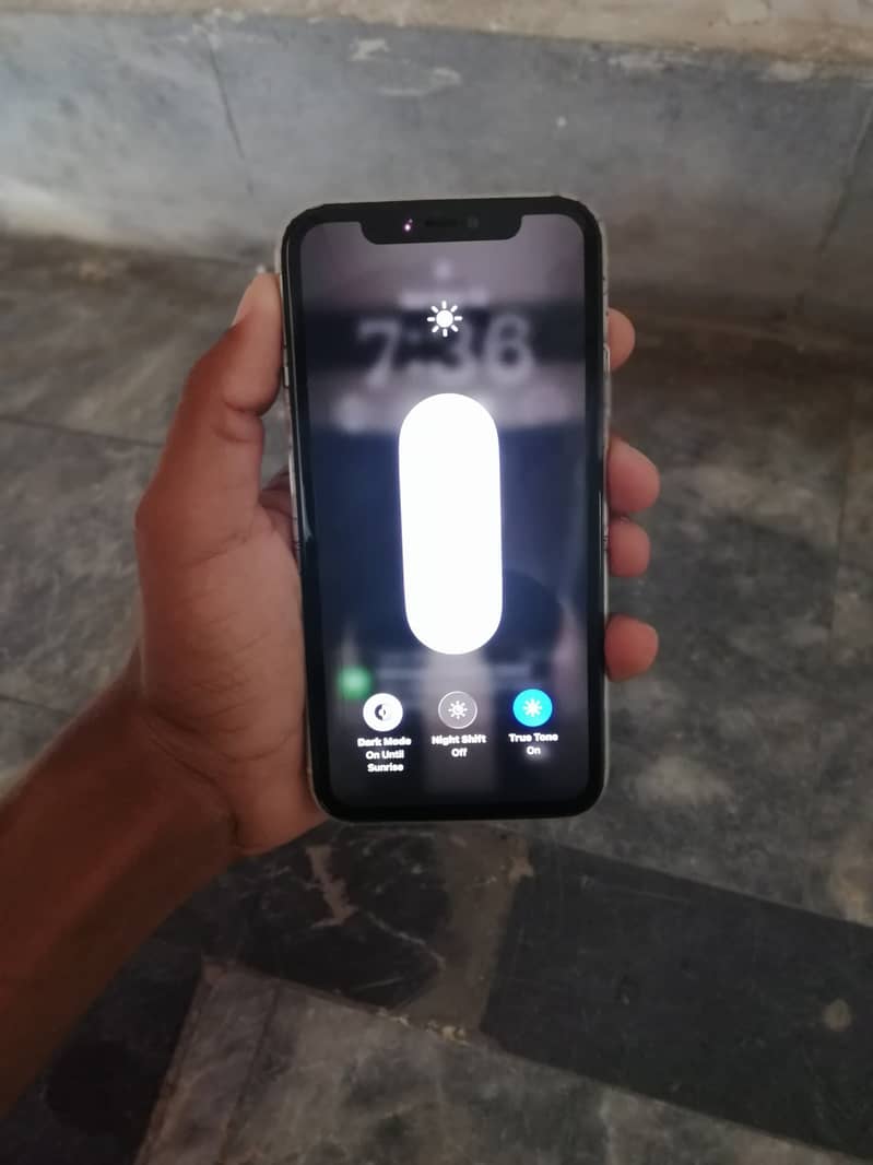 Apple iPhone 11 9