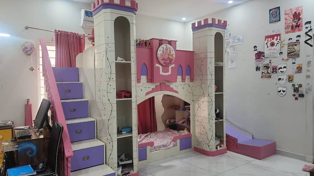 Castle bad 0