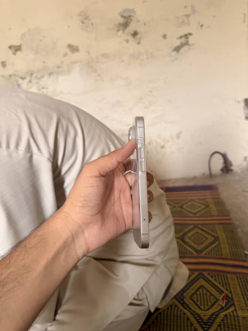 Apple iPhone 14 0