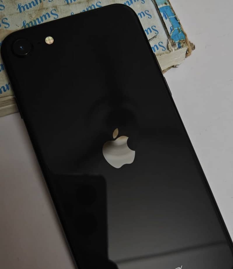Apple iPhone SE(original) 3