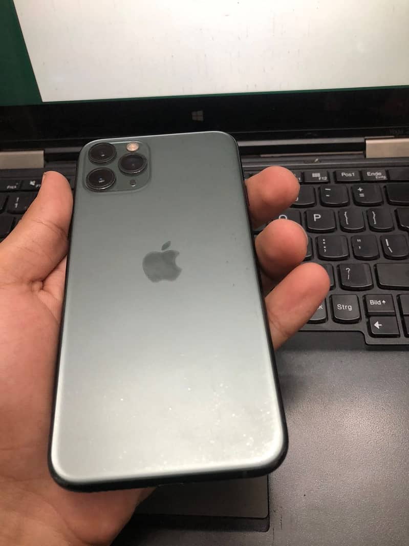 Apple iPhone 11 Pro 1