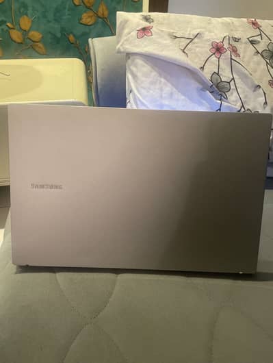 Samsung galaxy book 4 (LF: exchanges]
