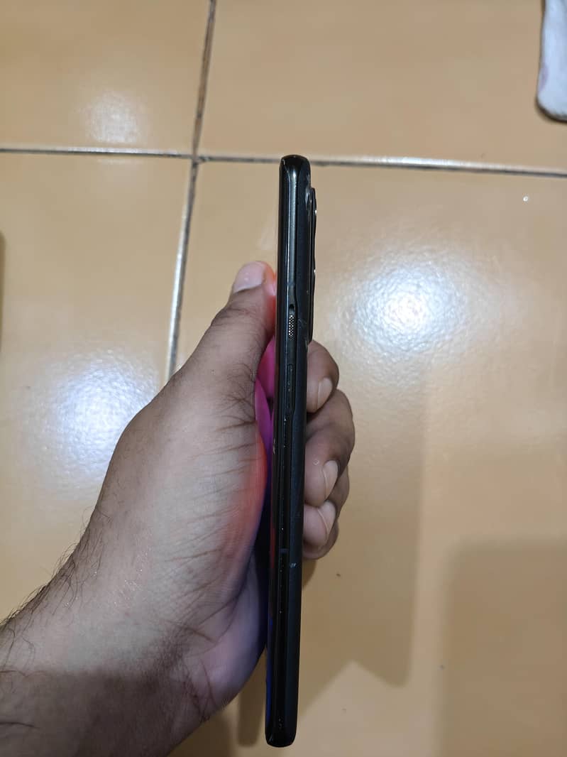 One Plus 9 Pro 7