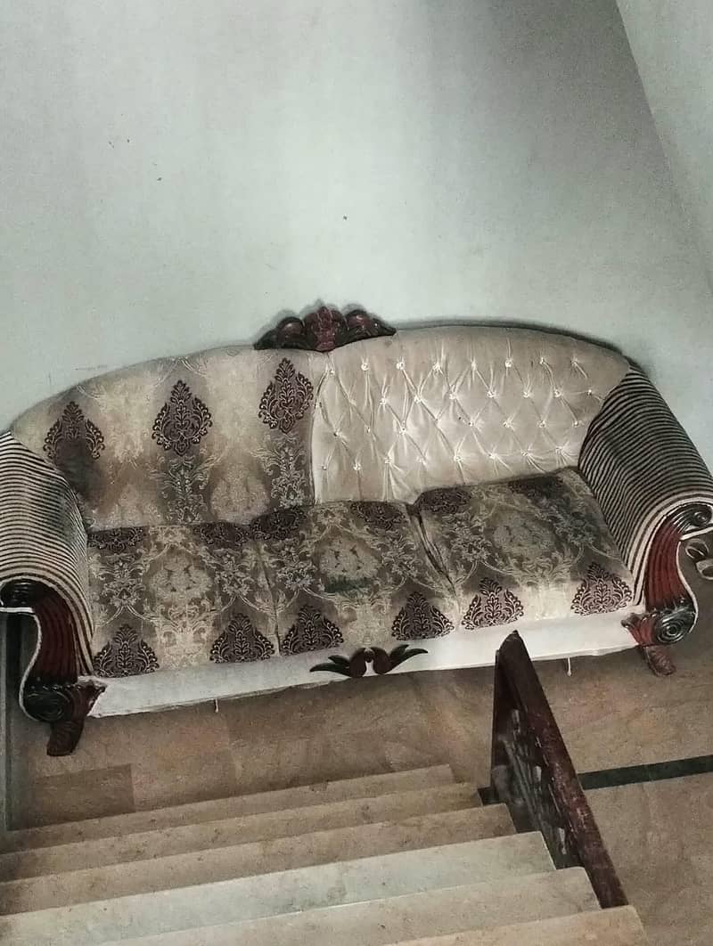 Sofa 7 seater 2