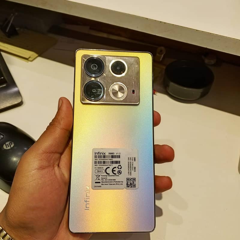 Infinix Note 40 6