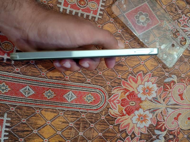 Realme Note 60x 5
