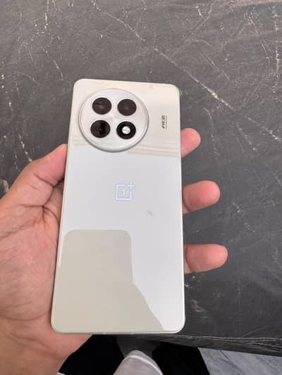 One Plus Ace5 13r