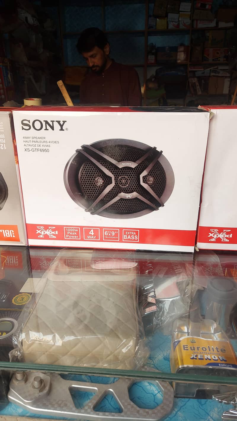 car speaker 2
