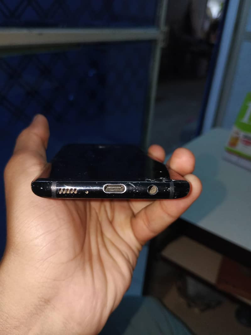 Samsung Mobile S8 Plus 2