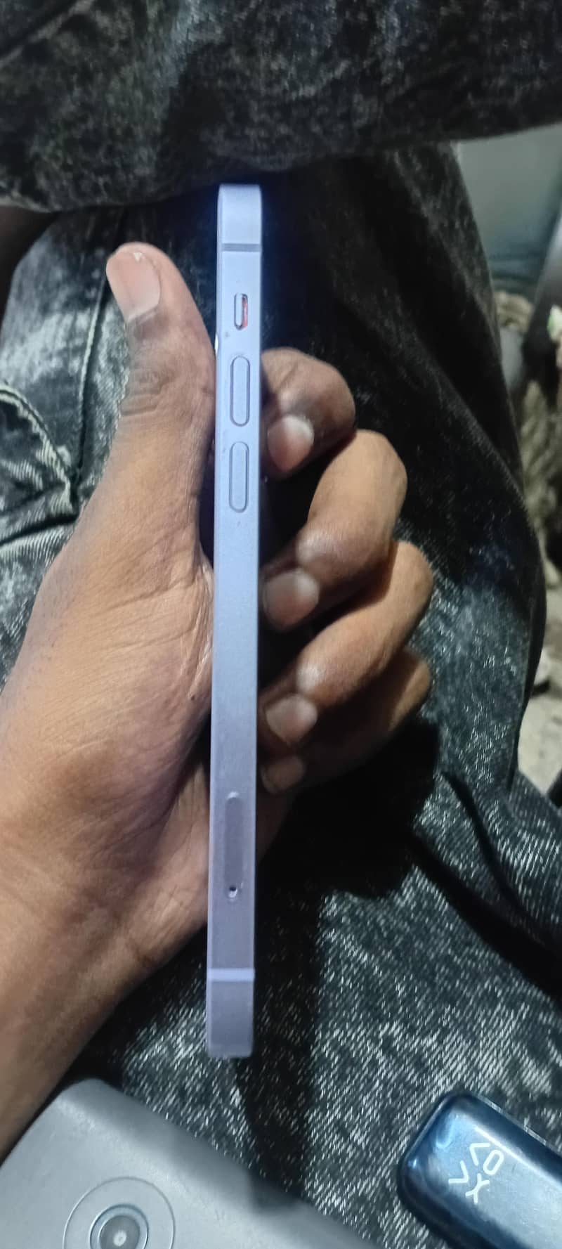 Apple iPhone 12 2