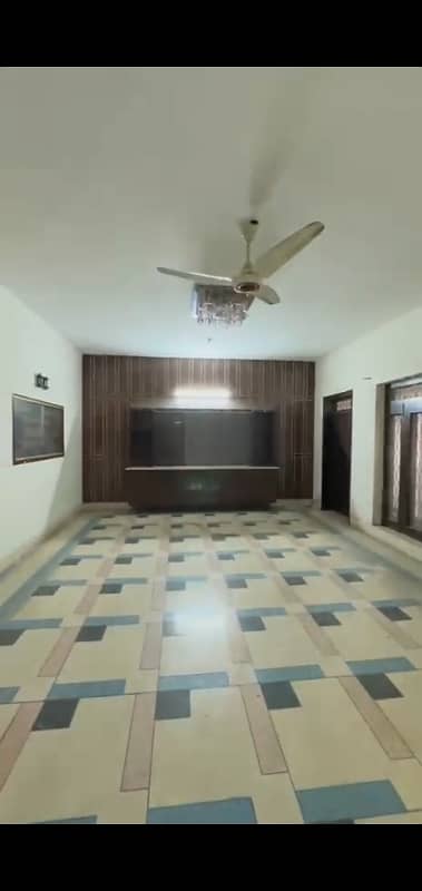 Shadman 1 Kanal 5. Bed For Rent Silent Office