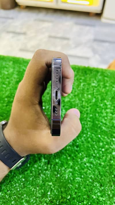 Apple iPhone 14 Pro