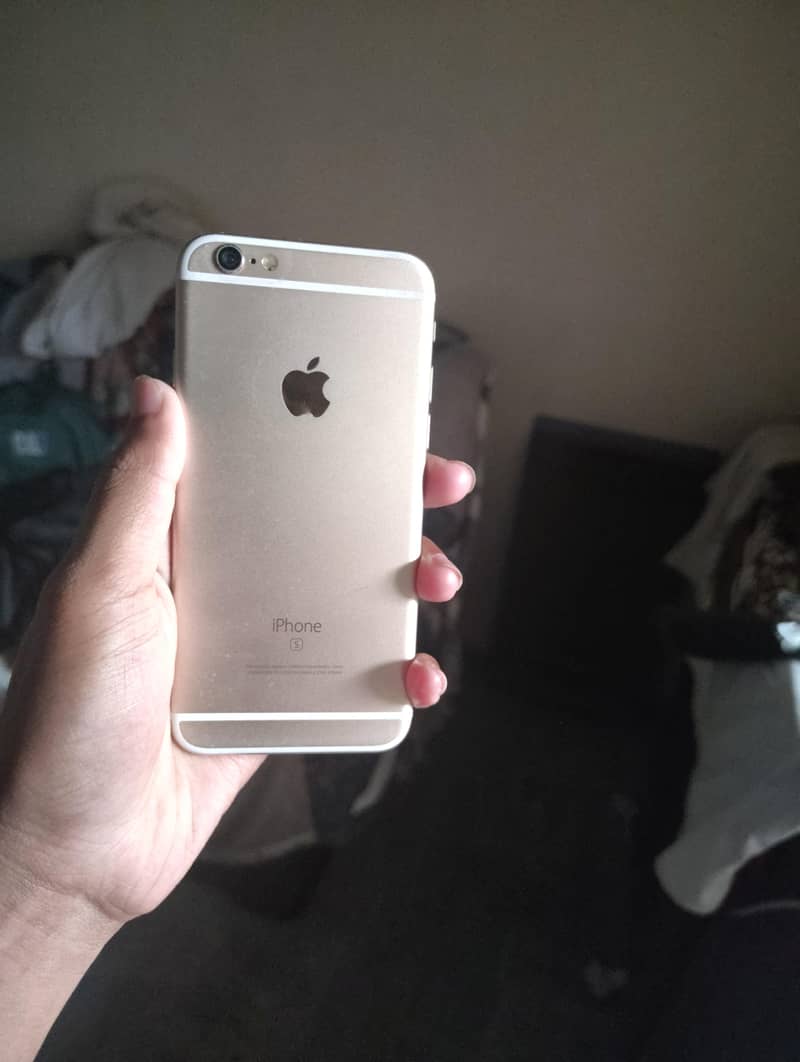 iPhone 6S 1