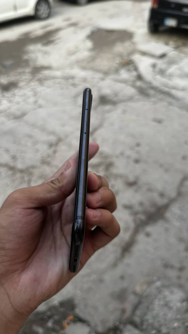 Apple iPhone 7 Plus 3