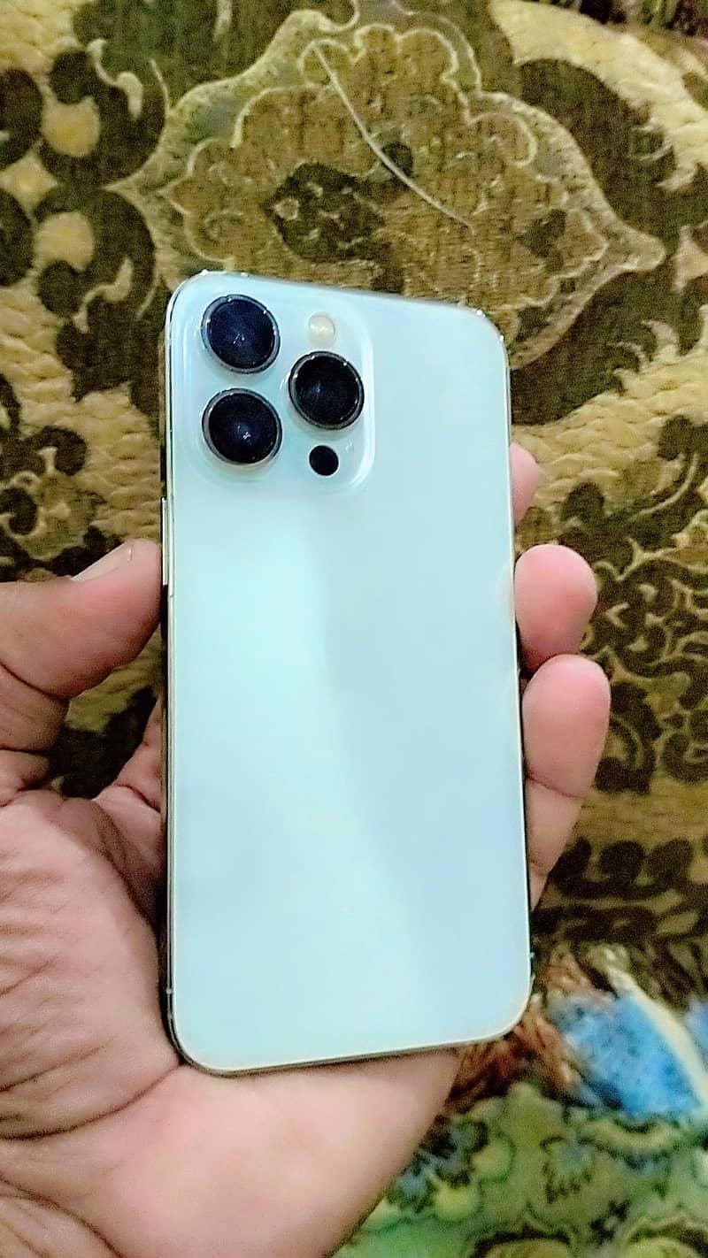 Apple iPhone 13 Pro 5