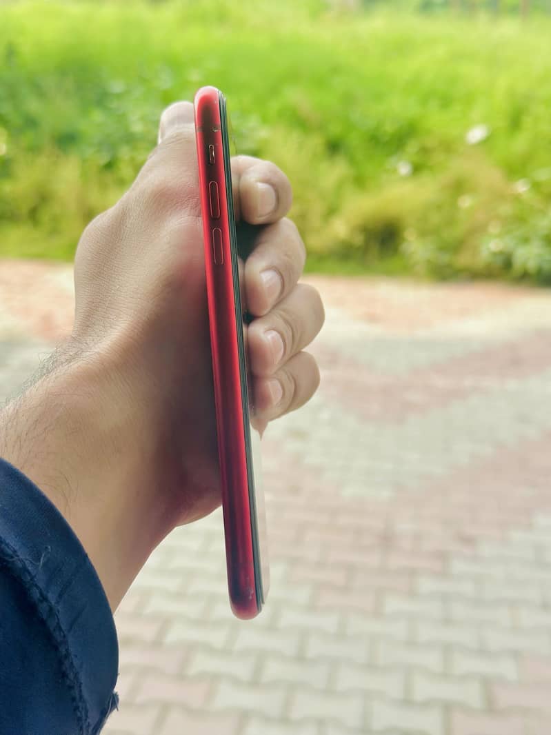 Apple iPhone 11 2